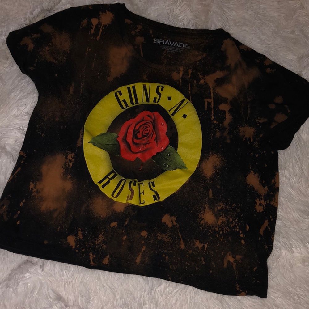 Guns & roses crop top